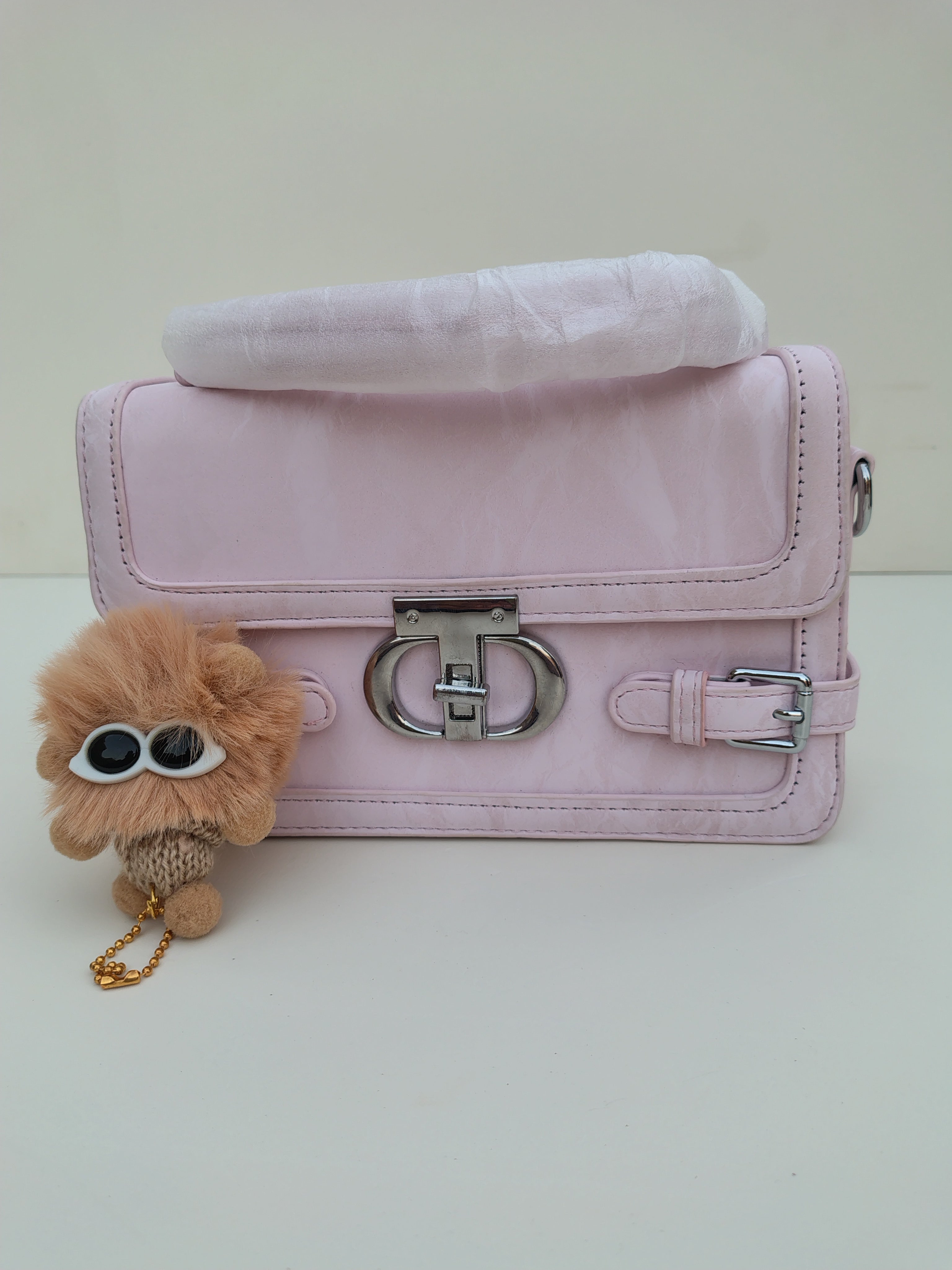 Blush Pink Buckle Handbag – Structured Mini Satchel