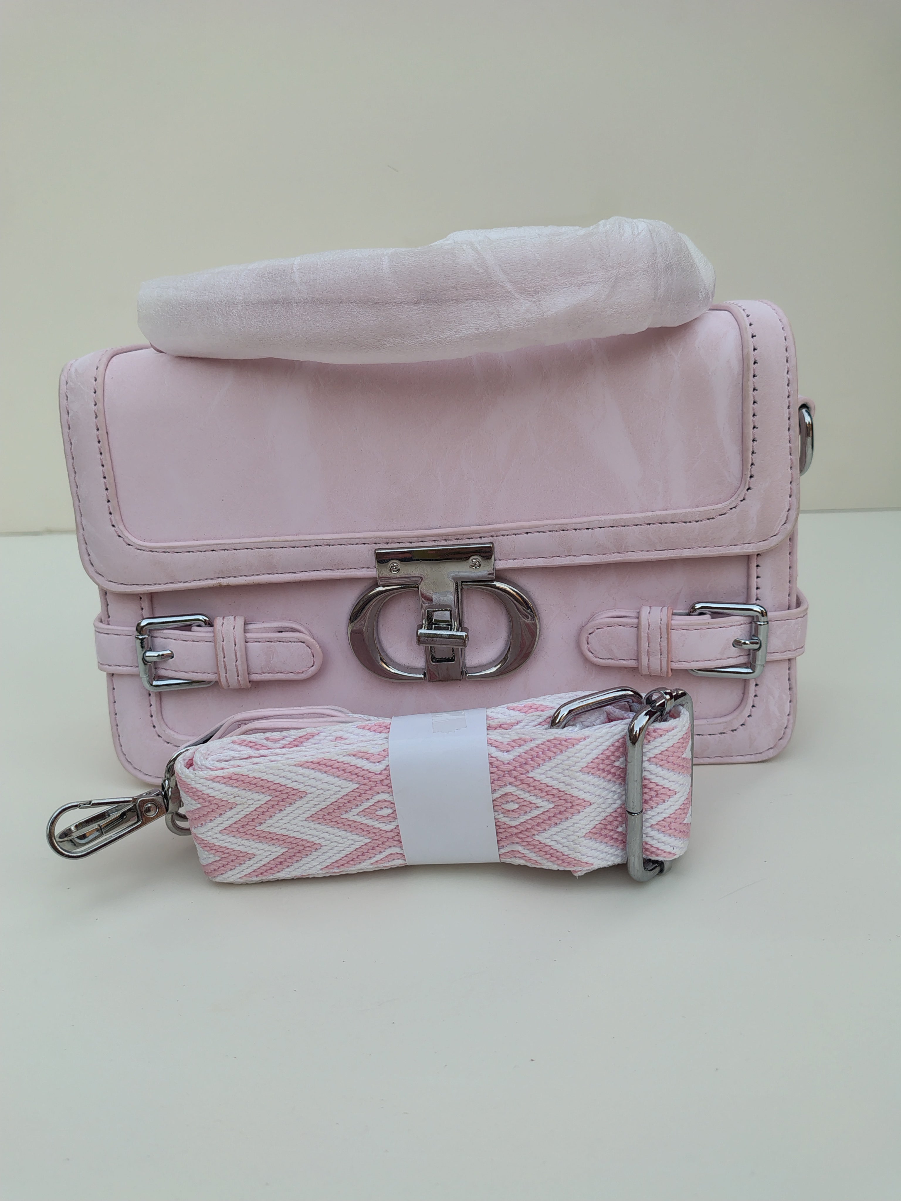 Blush Pink Buckle Handbag – Structured Mini Satchel