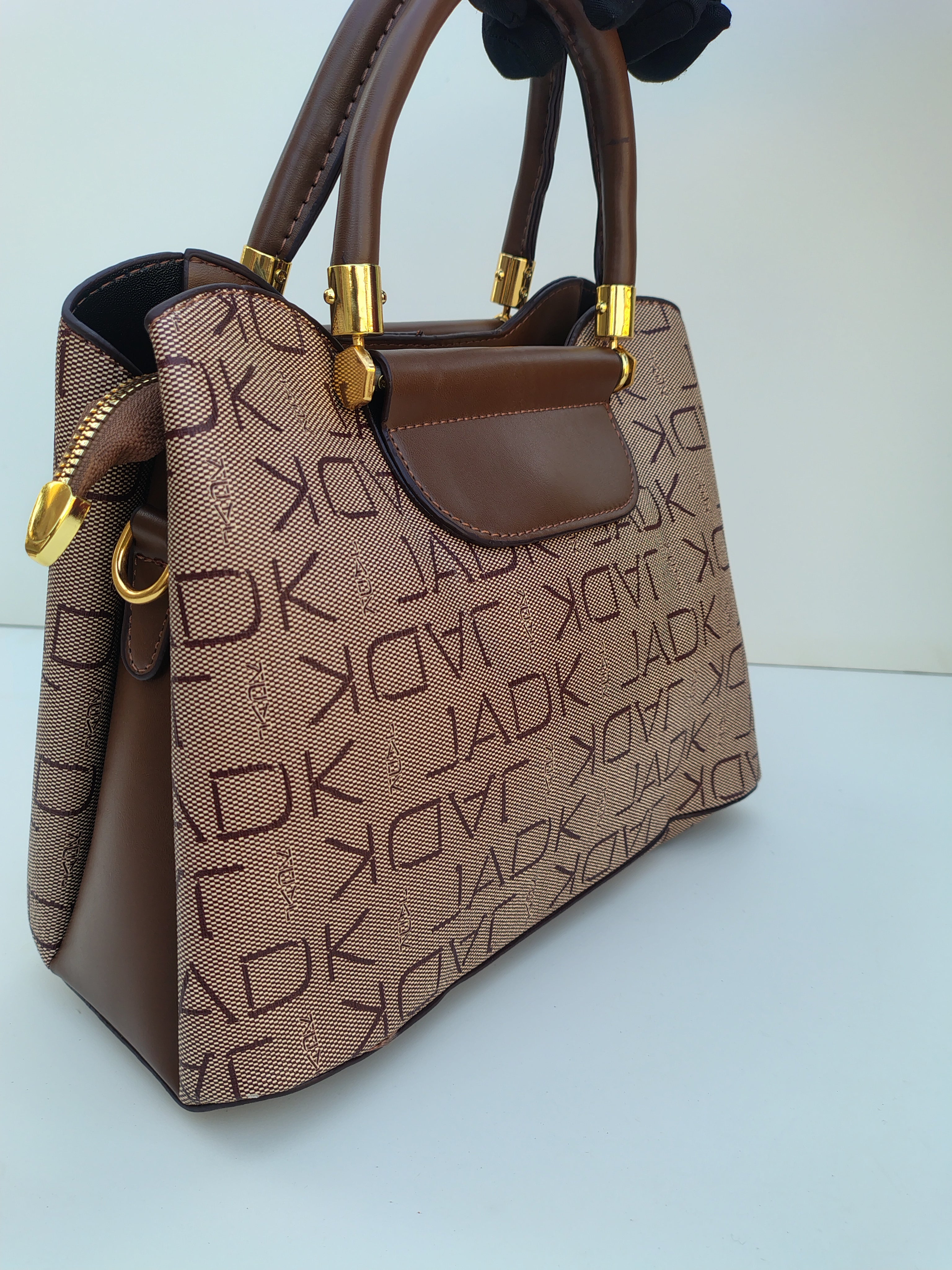 Beige & Coffee Luxury Handbag – Gold Key Charm Edition