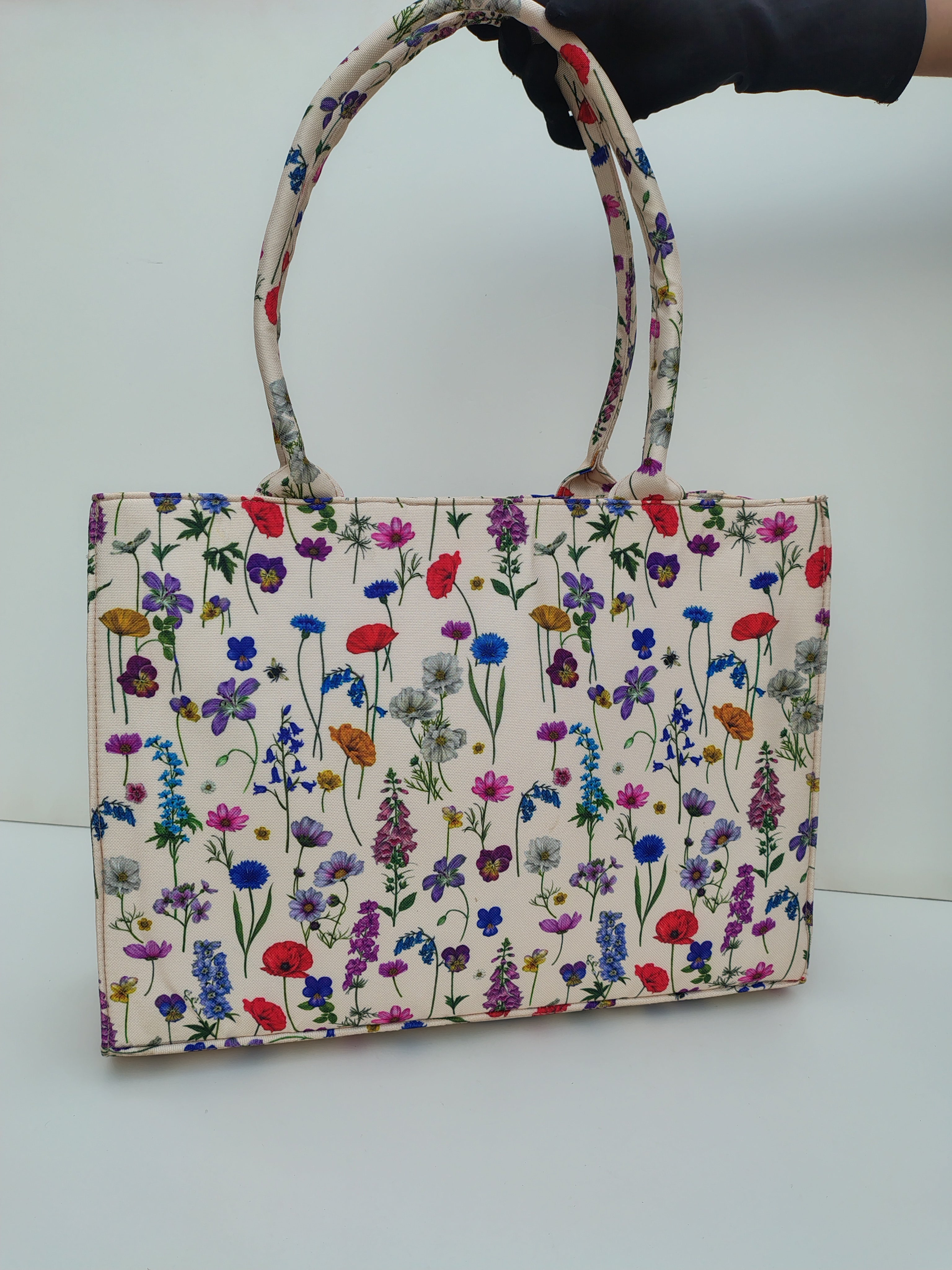 Hellebury Cream Wildflower Tote Bag – Elegant Eco Canvas Floral Shopper