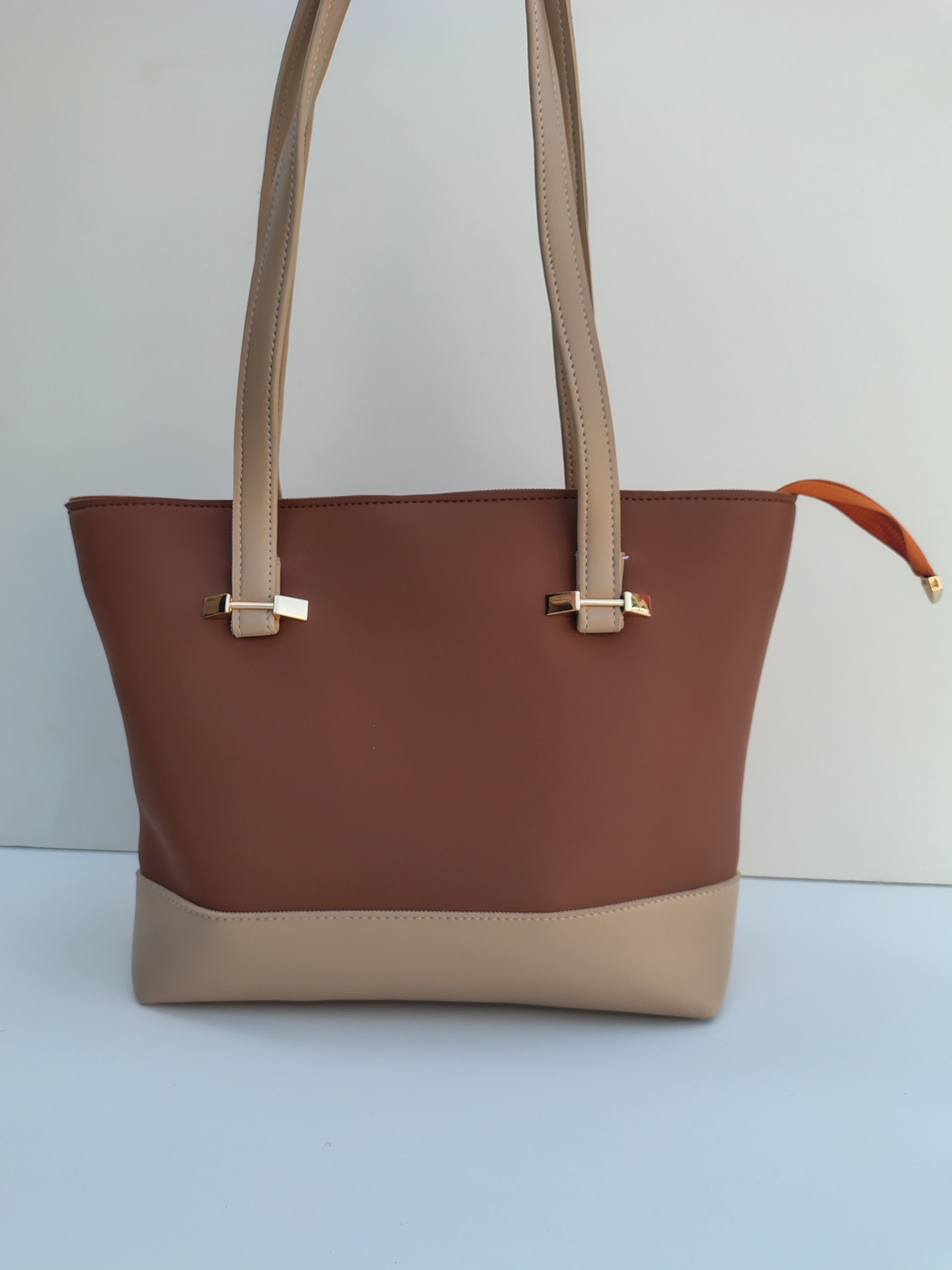 Hellebury Dual-Tone Classic Tote Bag – Coffee Brown & Beige Handbag