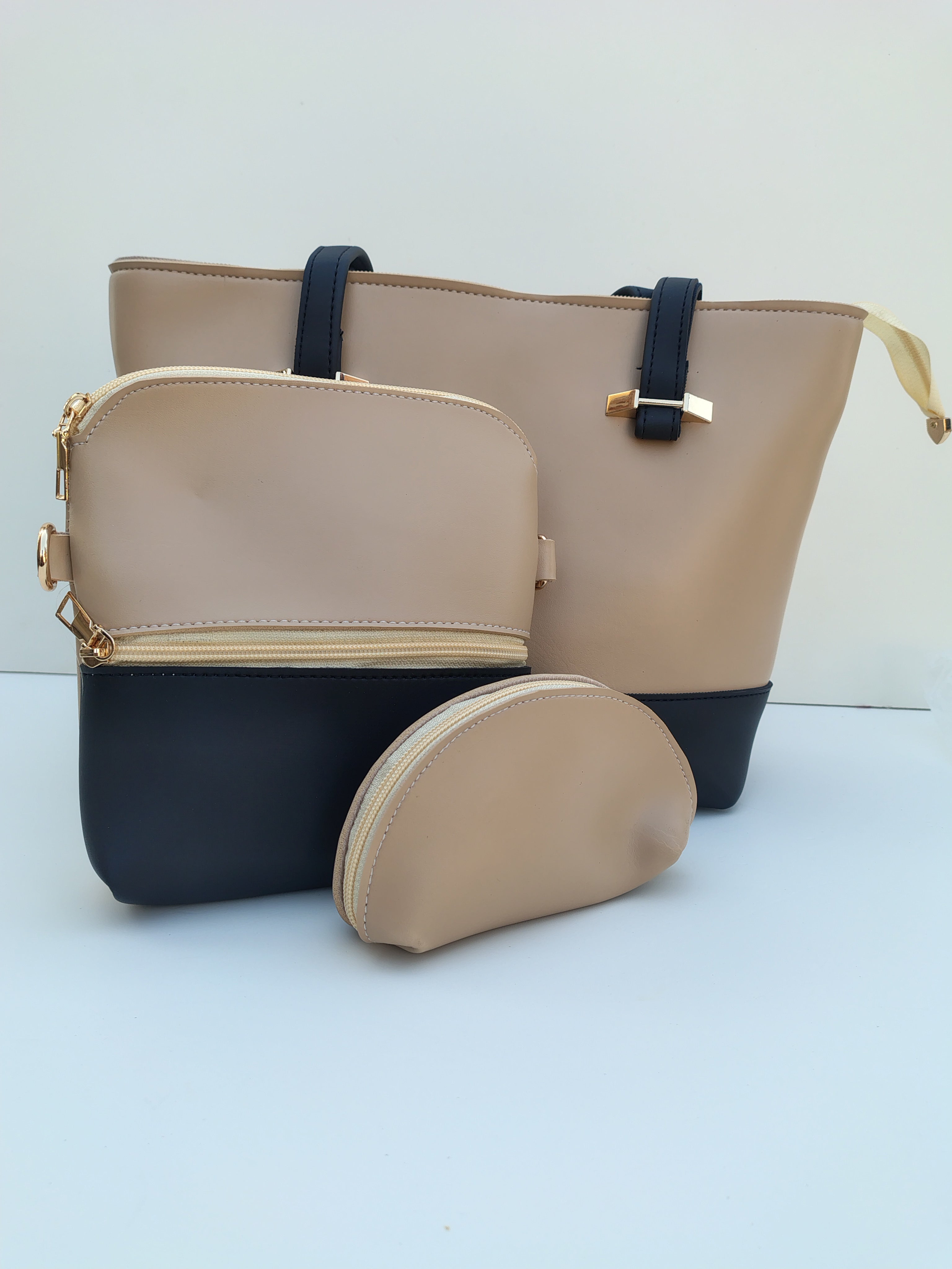 Hellebury 3-in-1 Dual-Tone Tote Bag Set – Black & Beige Premium Handbag Collection