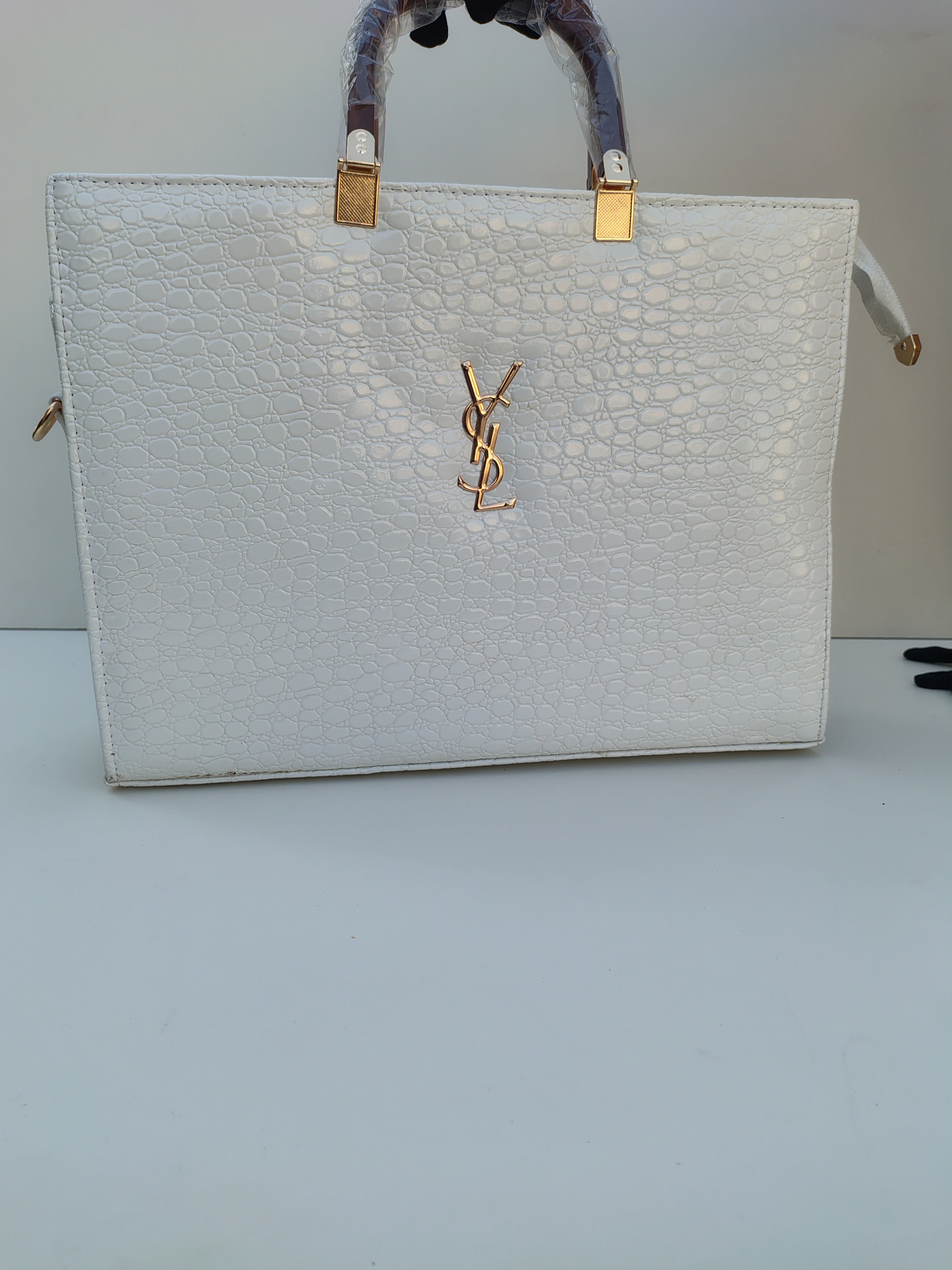 YSL-Inspired Croc-Textured Handbag – Classic White Luxury Tote