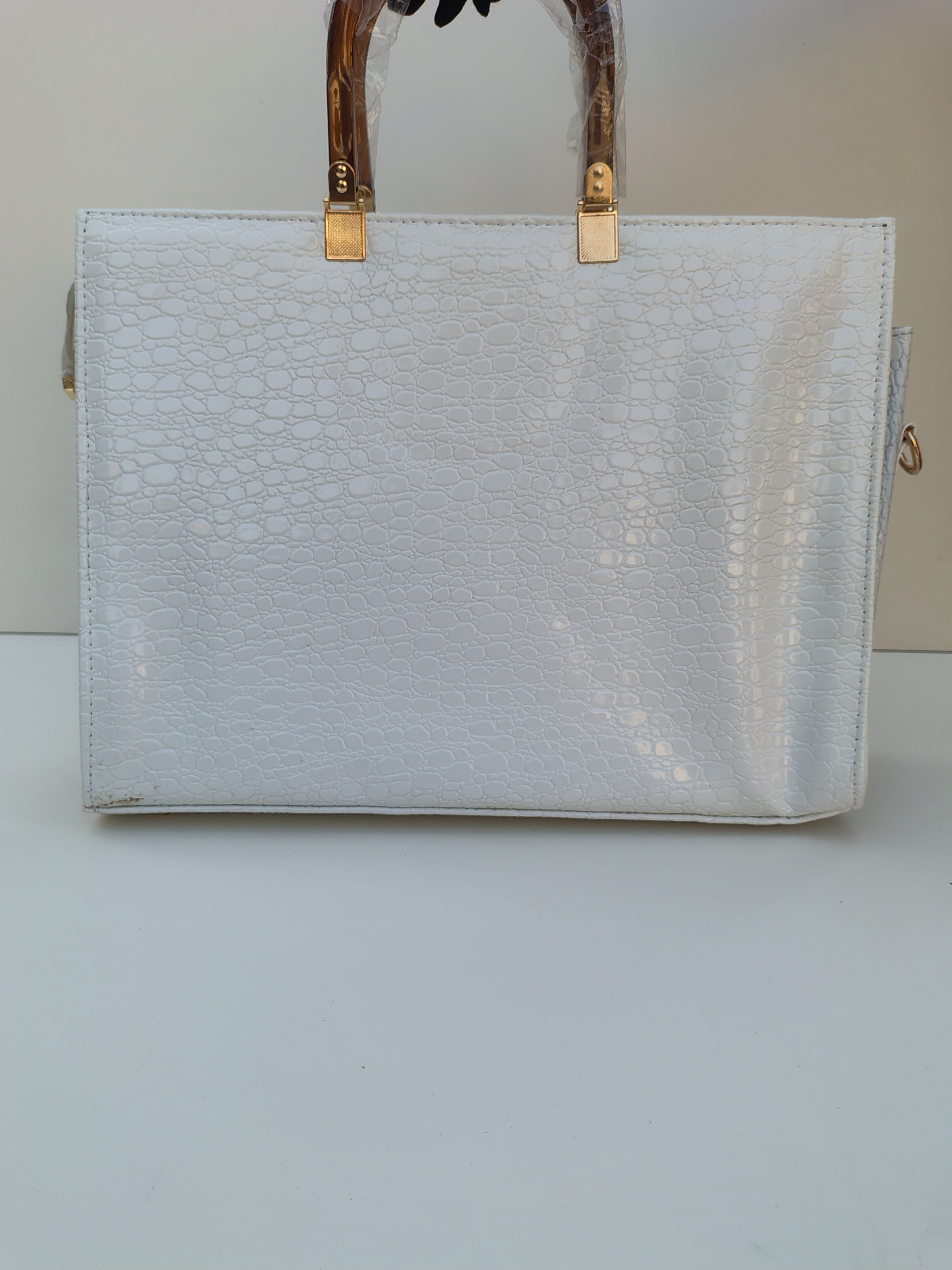 YSL-Inspired Croc-Textured Handbag – Classic White Luxury Tote