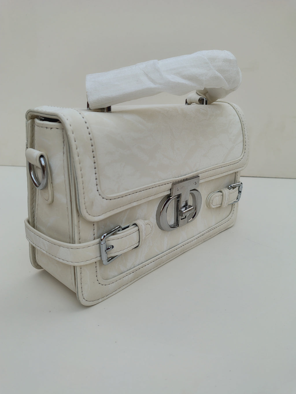 Ivory White Buckle Handbag – Structured Mini Satchel