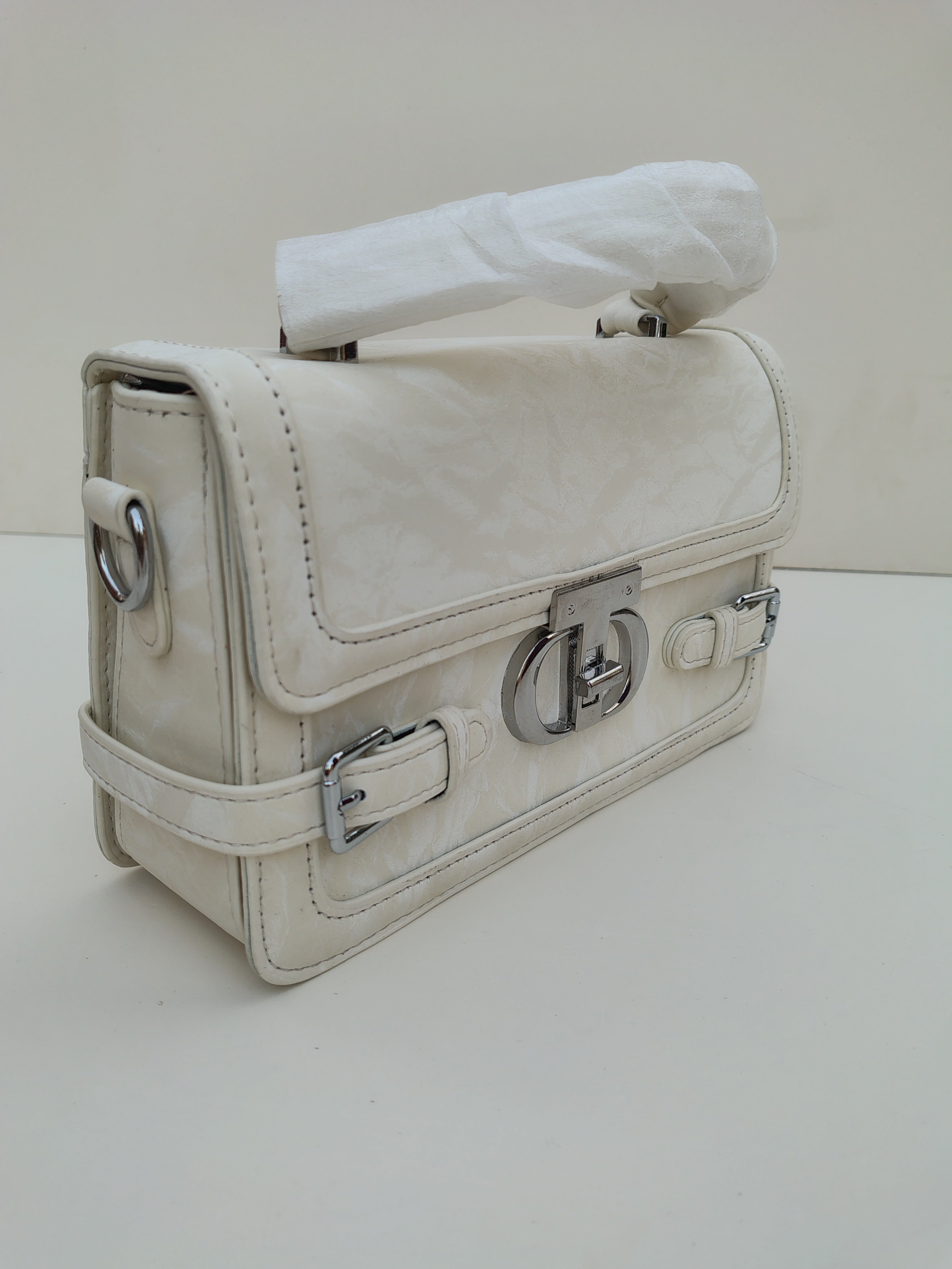Ivory White Buckle Handbag – Structured Mini Satchel