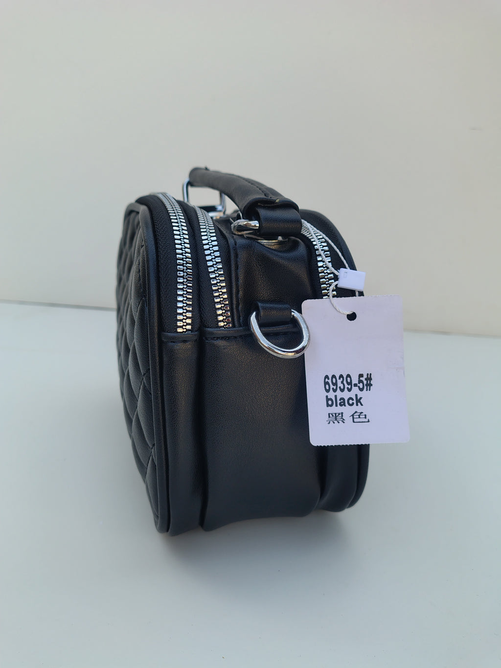 Black Quilted Mini Handbag – Chain Tassel Crossbody