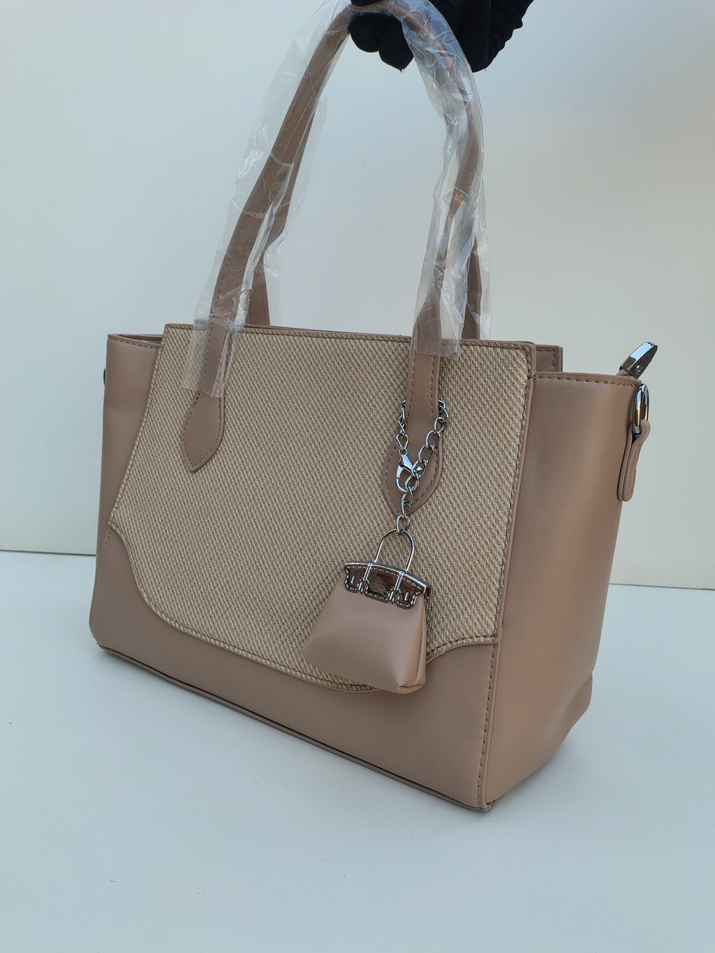 Beige Textured Tote Bag with Mini Charm – Elegant Neutral Handbag