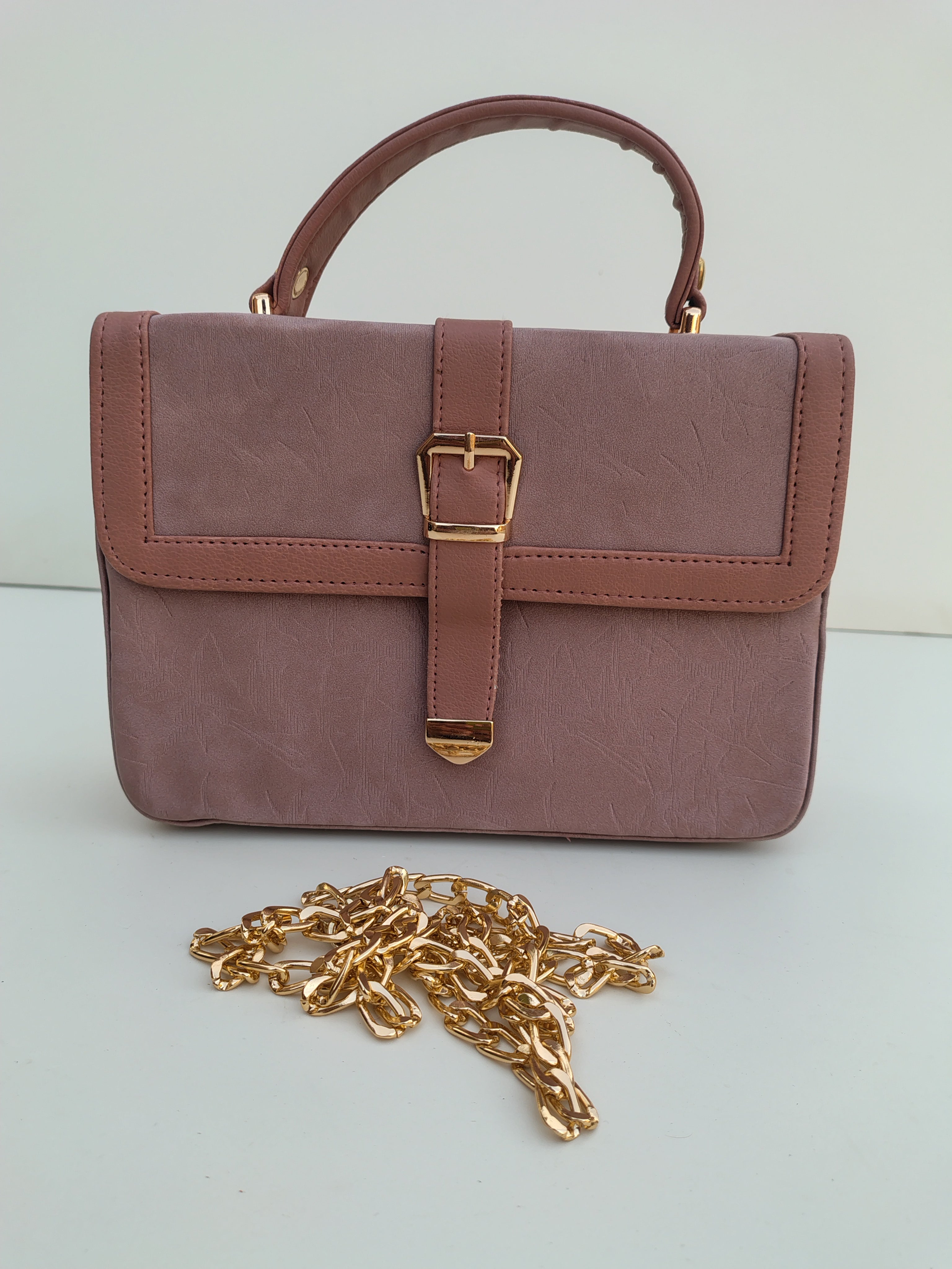 Blush Pink Structured Handbag with Gold Buckle – Chic Everyday Purse