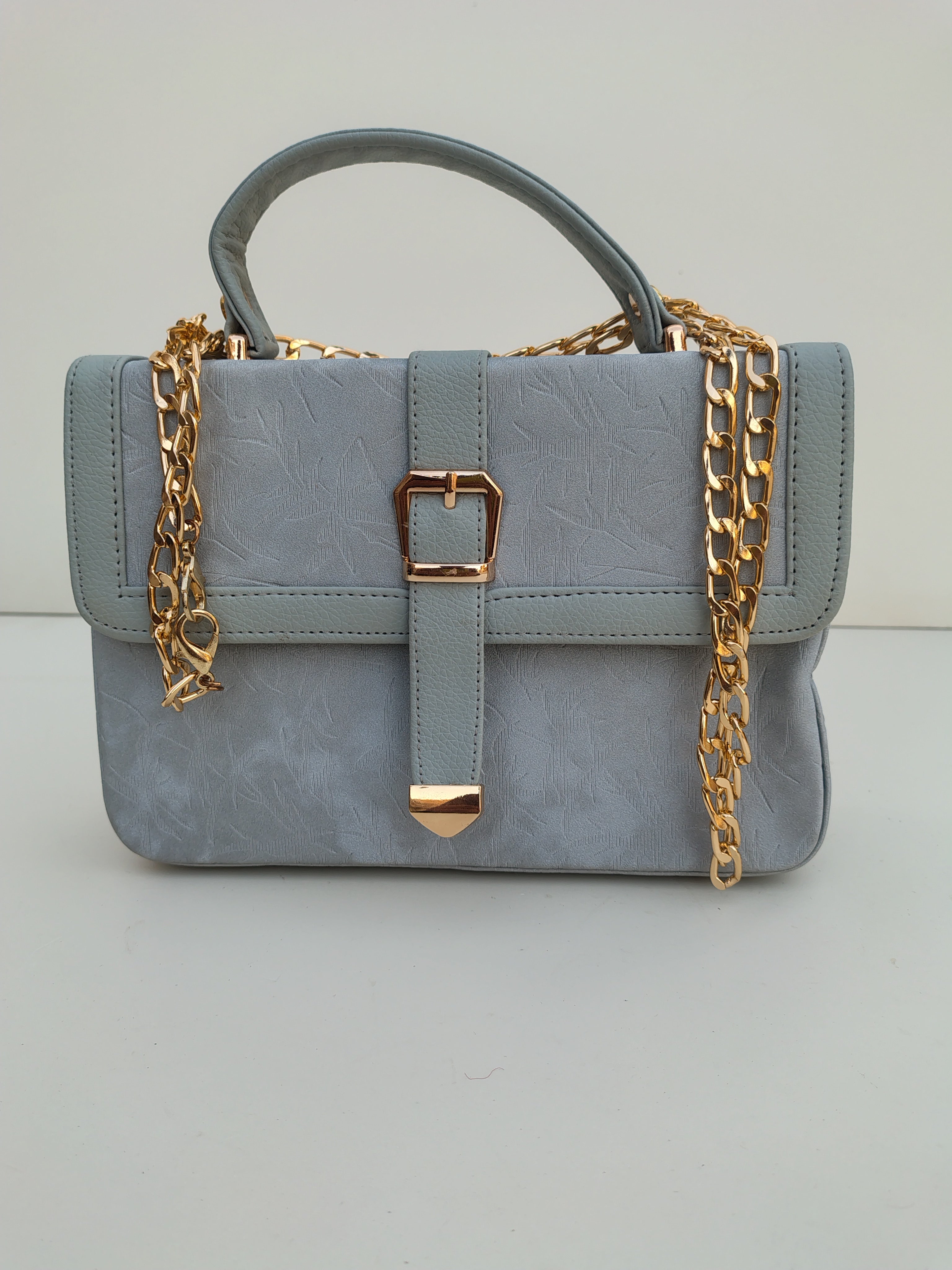 Pastel Blue Structured Handbag with Gold Buckle – Elegant Everyday Purse