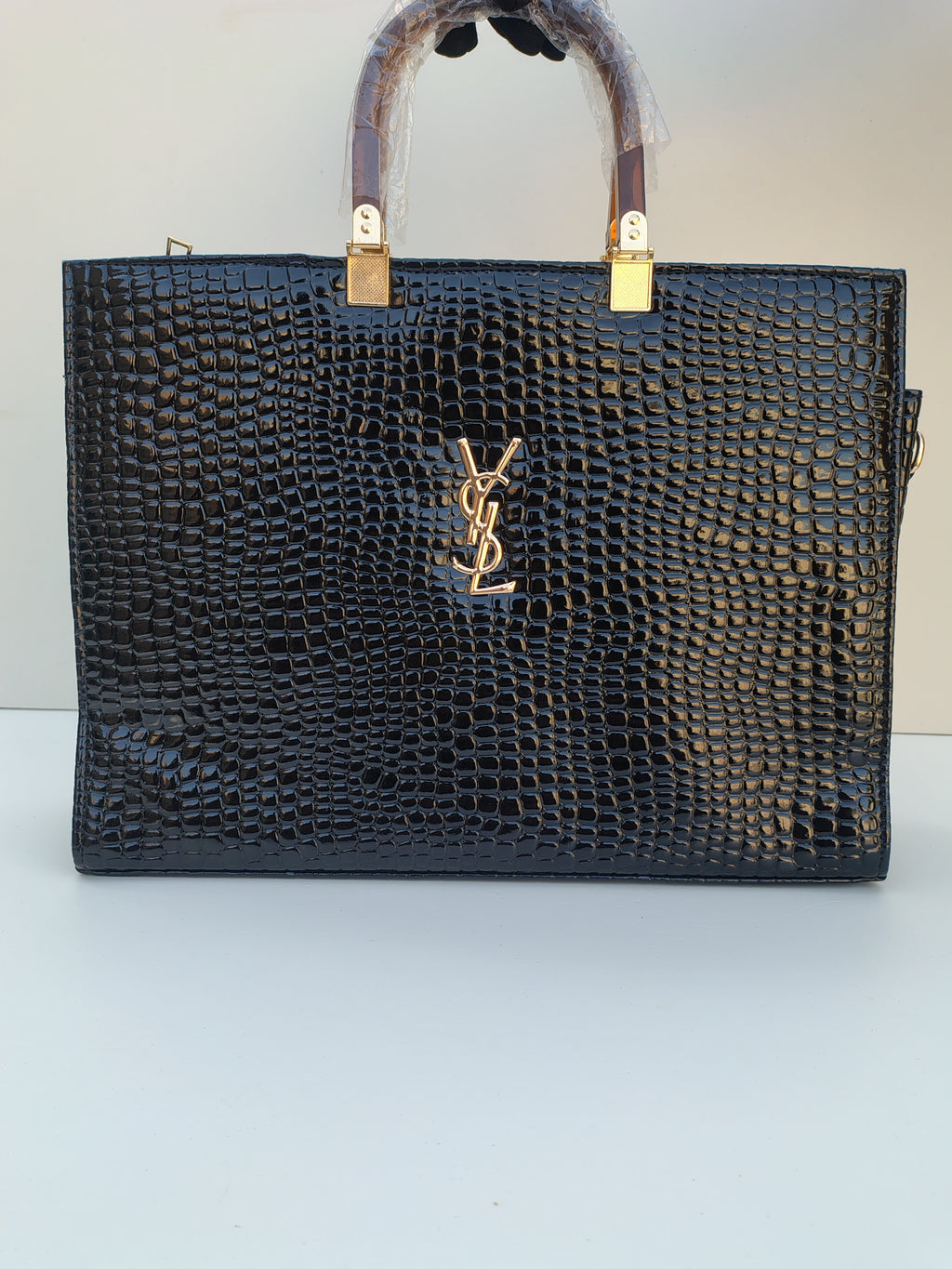 YSL-Inspired Croc-Textured Handbag – Classic White Luxury Tote
